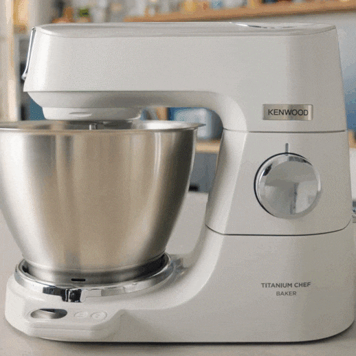 Titanium Chef Baker: Votre robot Chef qui pèse. | Kenwood FR